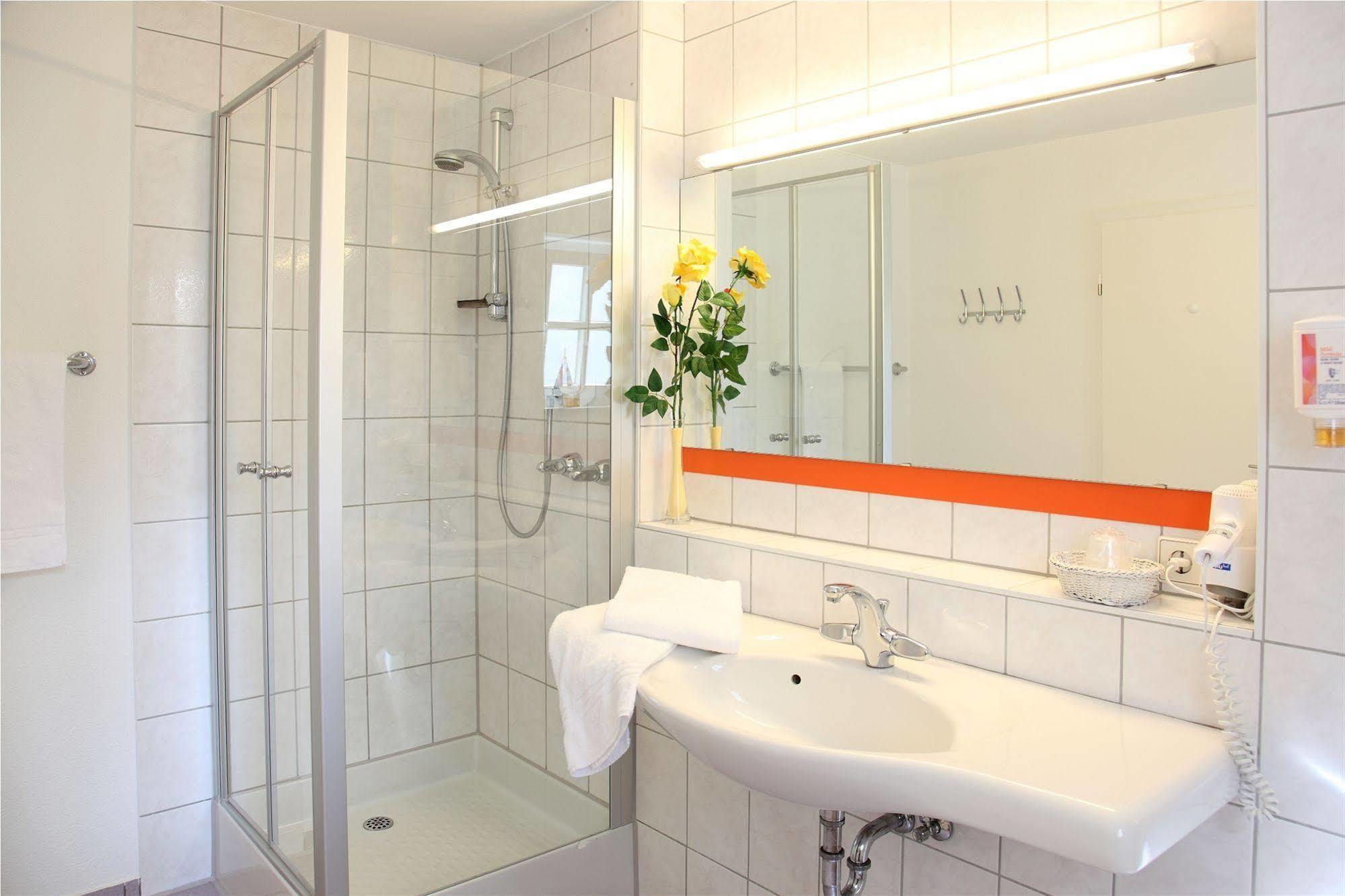 Hotel Lobinger Weisses Ross 4*