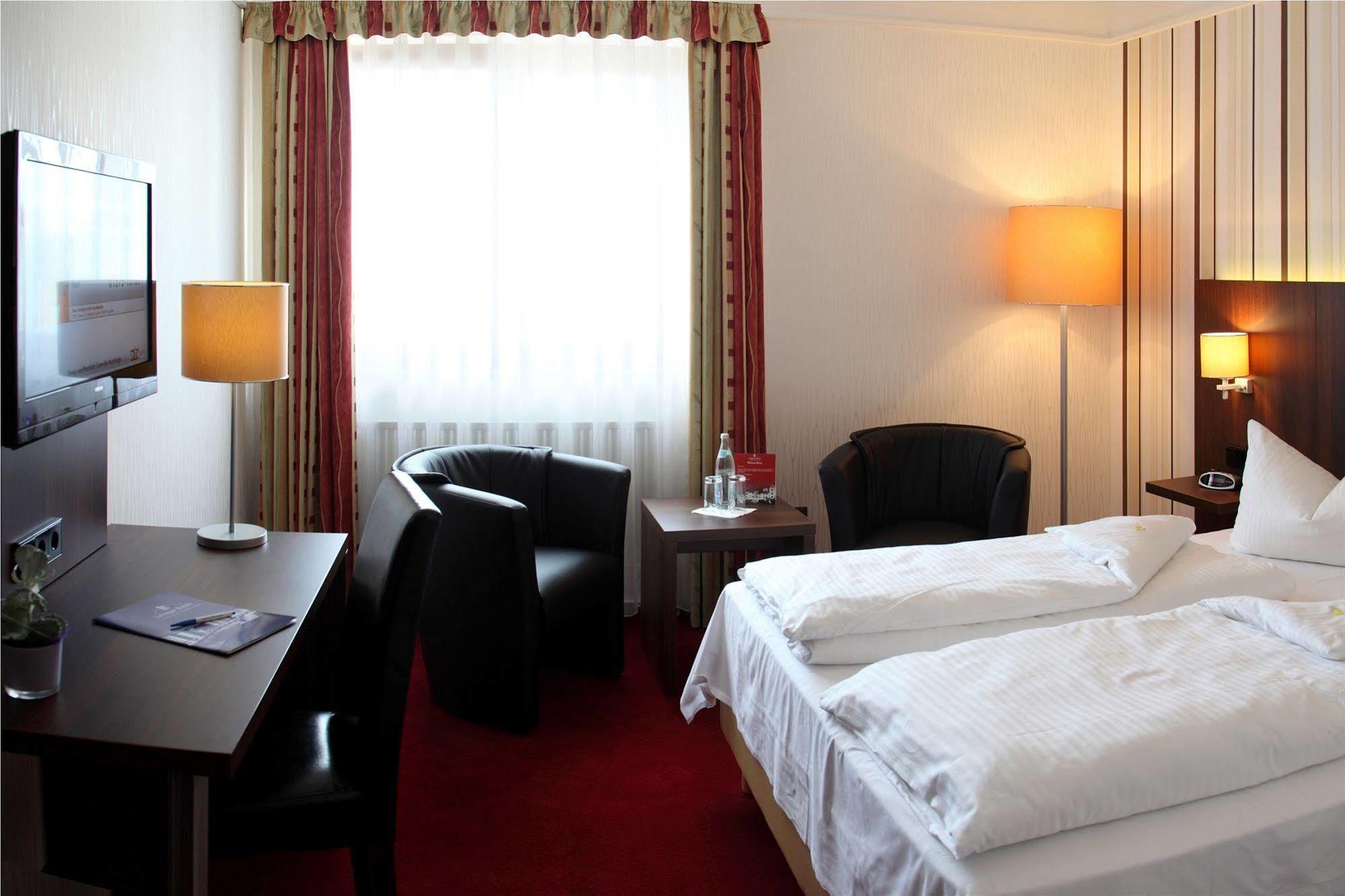Hotel Lobinger Weisses Ross Langenau